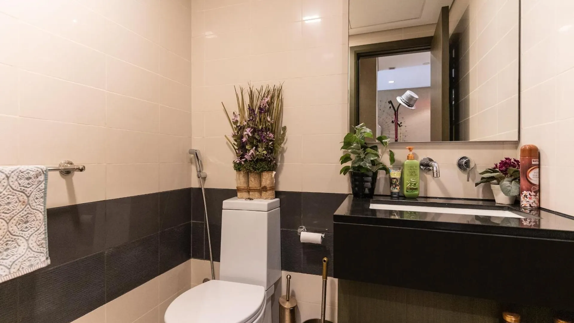 Apartamento Close To Metro - Classic 2Br In Loft East,Downtown Dubai