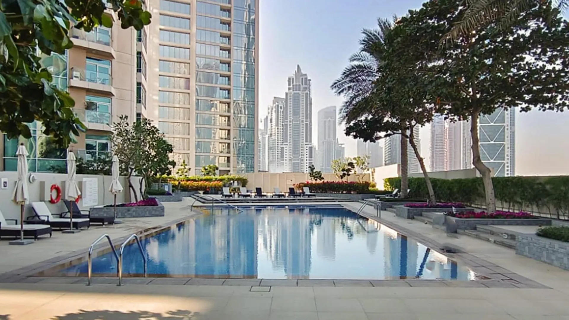 Apartamento Close To Metro - Classic 2Br In Loft East,Downtown Dubai